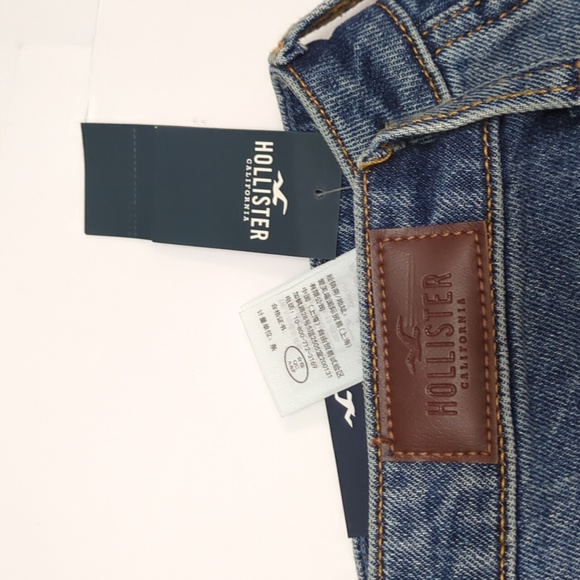 Hollister Women's High Rise Distressed Mom Denim Jeans - Picture 9 of 11